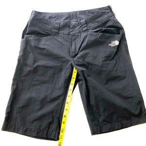 The North Face Womens Hiking Climbing Shorts Black Size 4 EUC